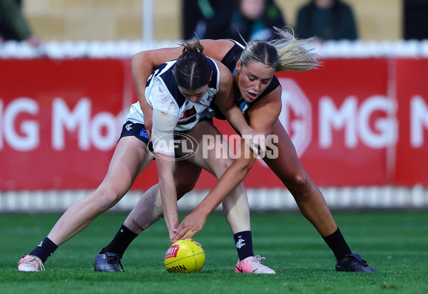 AFLW 2024 Round 05 - Port Adelaide v Carlton - A-54478355