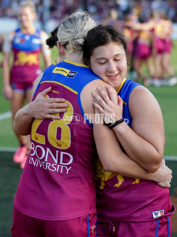 AFLW 2024 Round 05 - Brisbane v Adelaide - A-54483257