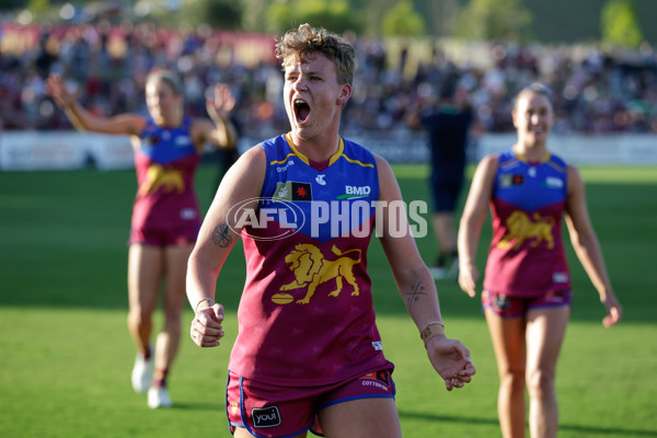 AFLW 2024 Round 05 - Brisbane v Adelaide - A-54484061