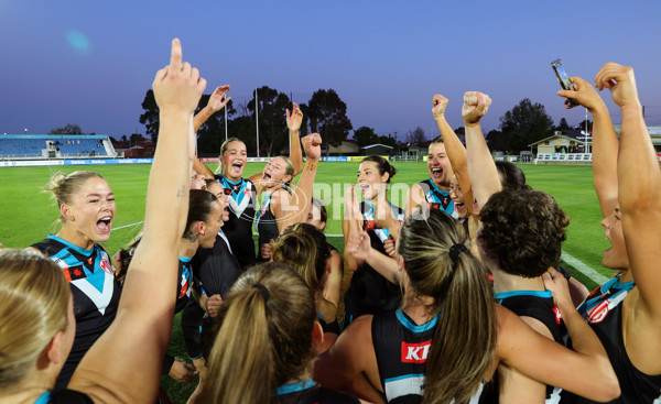 AFLW 2024 Round 05 - Port Adelaide v Carlton - A-54484119