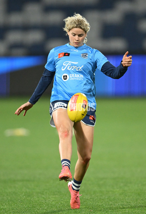 AFLW 2024 Round 06 - Geelong v Fremantle - A-54485751