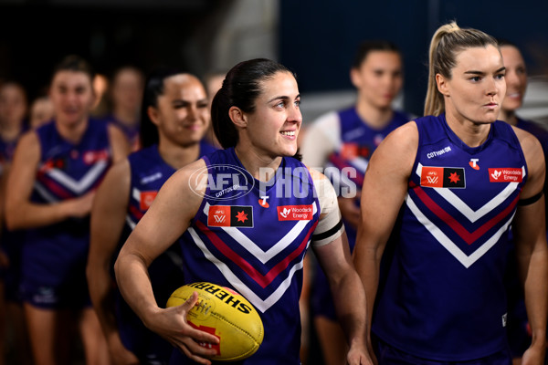 AFLW 2024 Round 06 - Geelong v Fremantle - A-54487966
