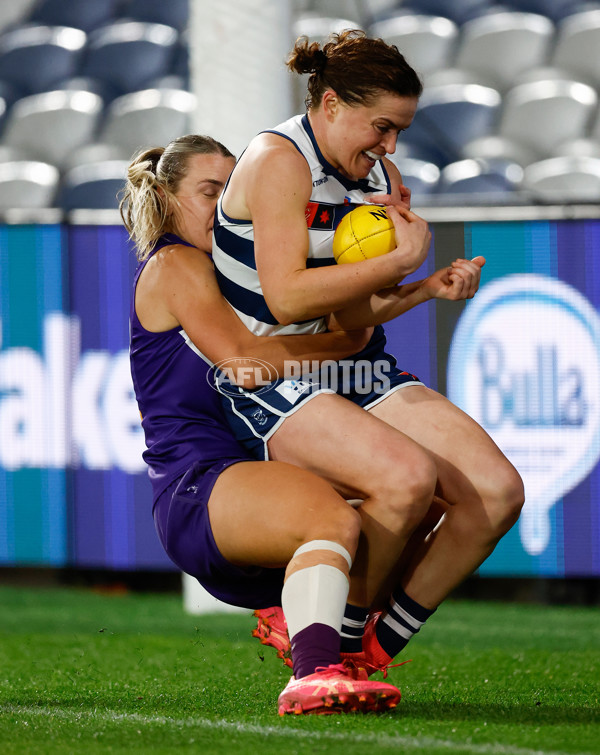 AFLW 2024 Round 06 - Geelong v Fremantle - A-54491321