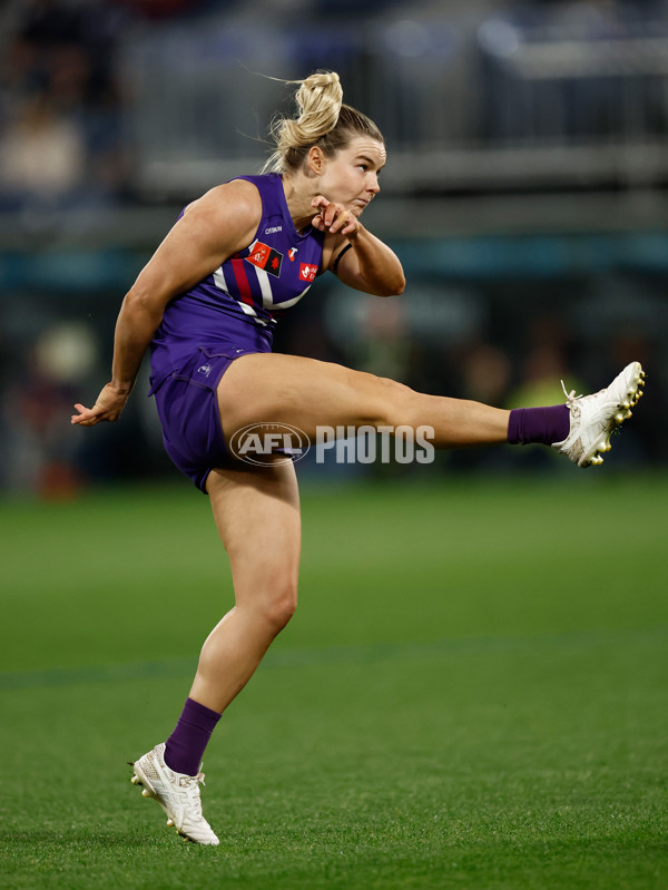 AFLW 2024 Round 06 - Geelong v Fremantle - A-54493850