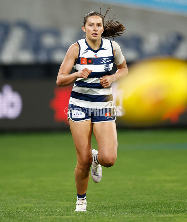 AFLW 2024 Round 06 - Geelong v Fremantle - A-54493871