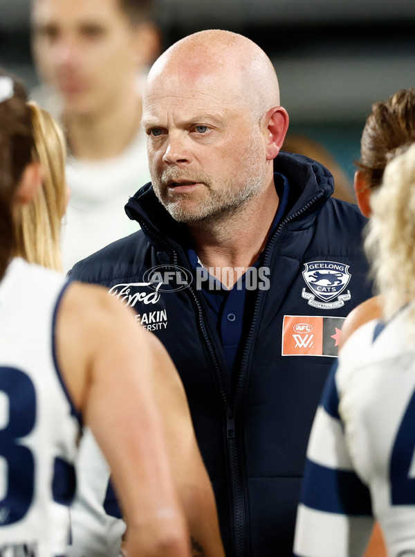AFLW 2024 Round 06 - Geelong v Fremantle - A-54493888