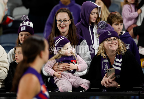 AFLW 2024 Round 06 - Geelong v Fremantle - A-54493932