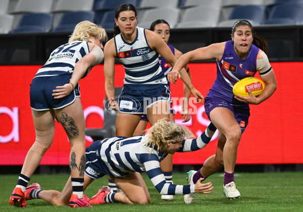 AFLW 2024 Round 06 - Geelong v Fremantle - A-54494613