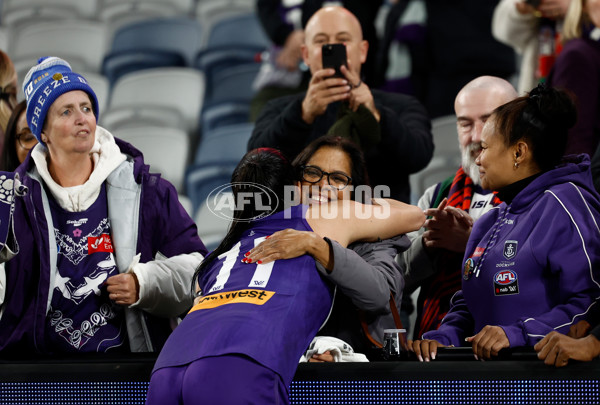 AFLW 2024 Round 06 - Geelong v Fremantle - A-54494615