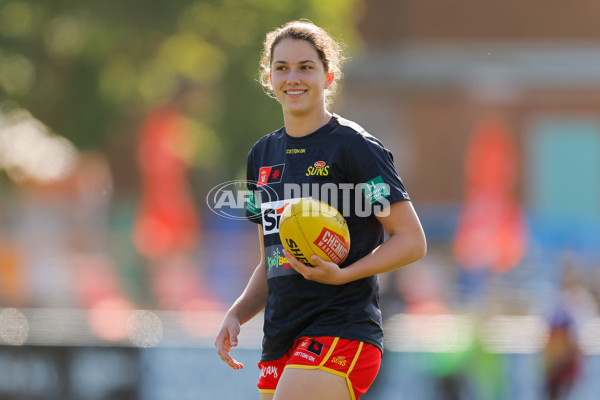 AFLW 2024 Round 06 - Hawthorn v Gold Coast - A-54551601