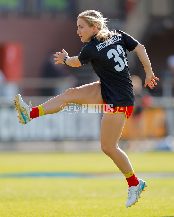AFLW 2024 Round 06 - Hawthorn v Gold Coast - A-54551608