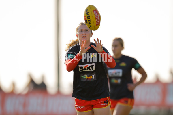 AFLW 2024 Round 06 - Hawthorn v Gold Coast - A-54560656