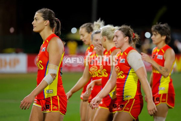 AFLW 2024 Round 06 - Hawthorn v Gold Coast - A-54585724