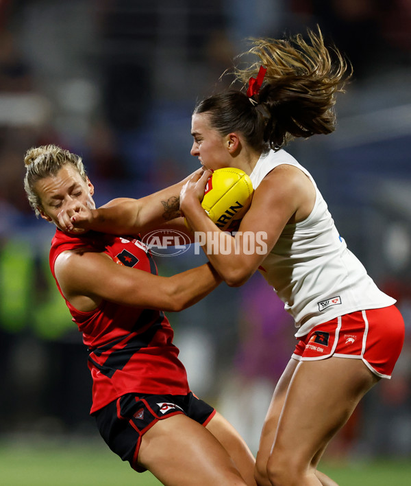 AFLW 2024 Round 06 - Essendon v Sydney - A-54590439