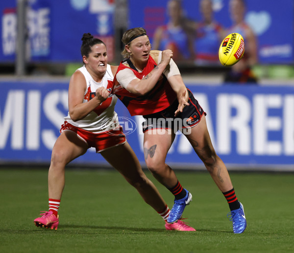 AFLW 2024 Round 06 - Essendon v Sydney - A-54590455