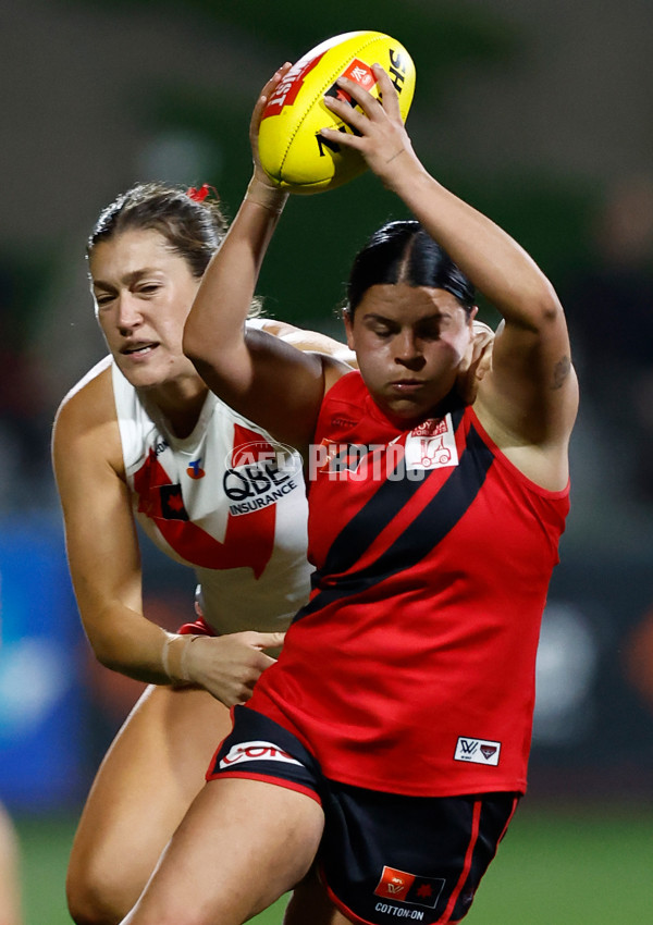 AFLW 2024 Round 06 - Essendon v Sydney - A-54590489