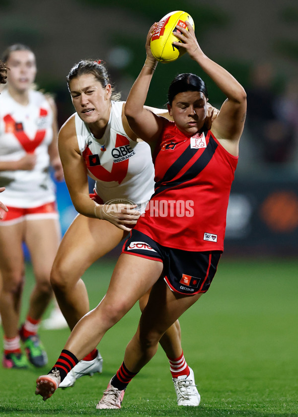 AFLW 2024 Round 06 - Essendon v Sydney - A-54590494