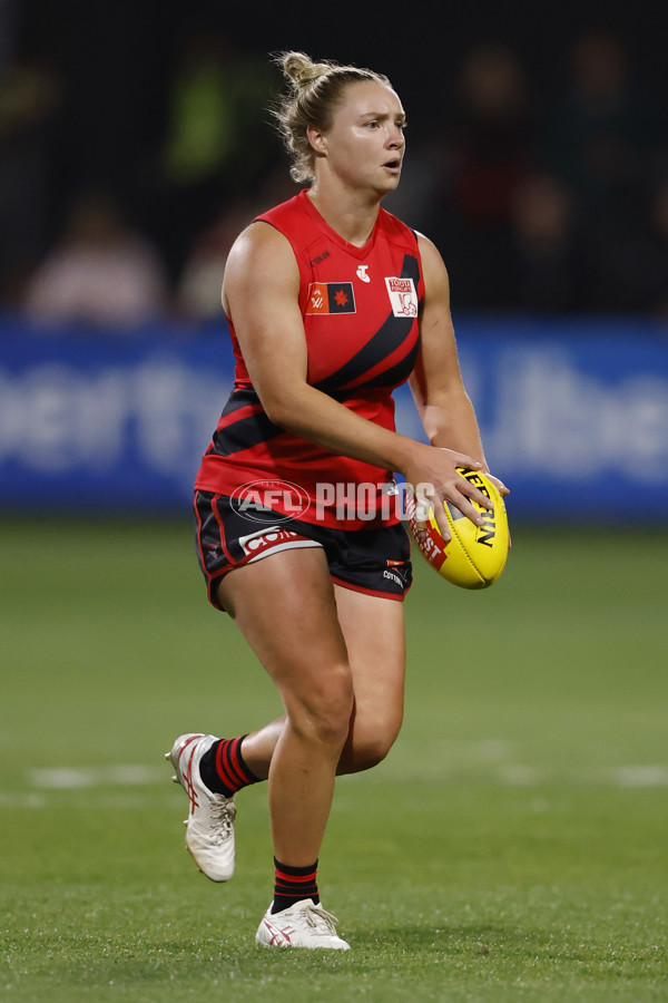 AFLW 2024 Round 06 - Essendon v Sydney - A-54597078