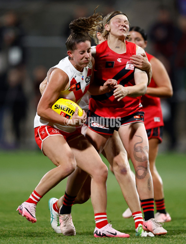 AFLW 2024 Round 06 - Essendon v Sydney - A-54601335