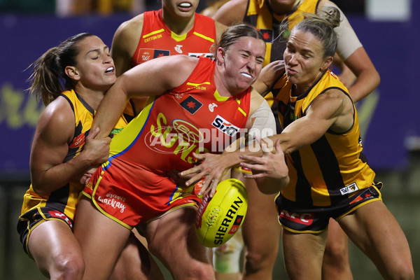 AFLW 2024 Round 06 - Hawthorn v Gold Coast - A-54604128