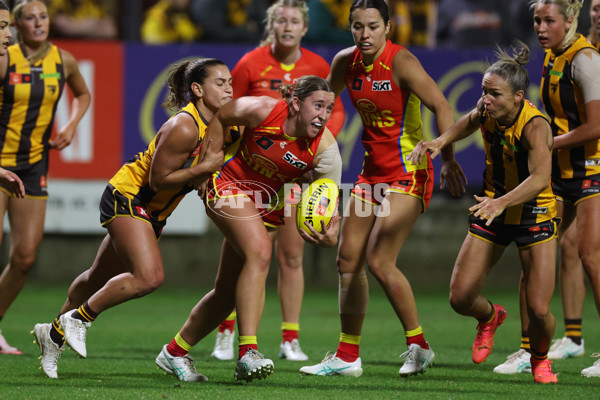 AFLW 2024 Round 06 - Hawthorn v Gold Coast - A-54608793