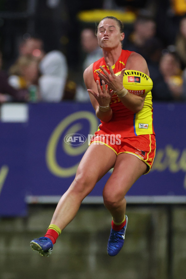 AFLW 2024 Round 06 - Hawthorn v Gold Coast - A-54608875