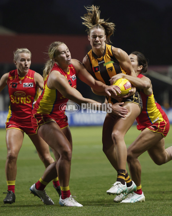 AFLW 2024 Round 06 - Hawthorn v Gold Coast - A-54616613