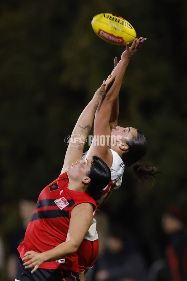 AFLW 2024 Round 06 - Essendon v Sydney - A-54629379