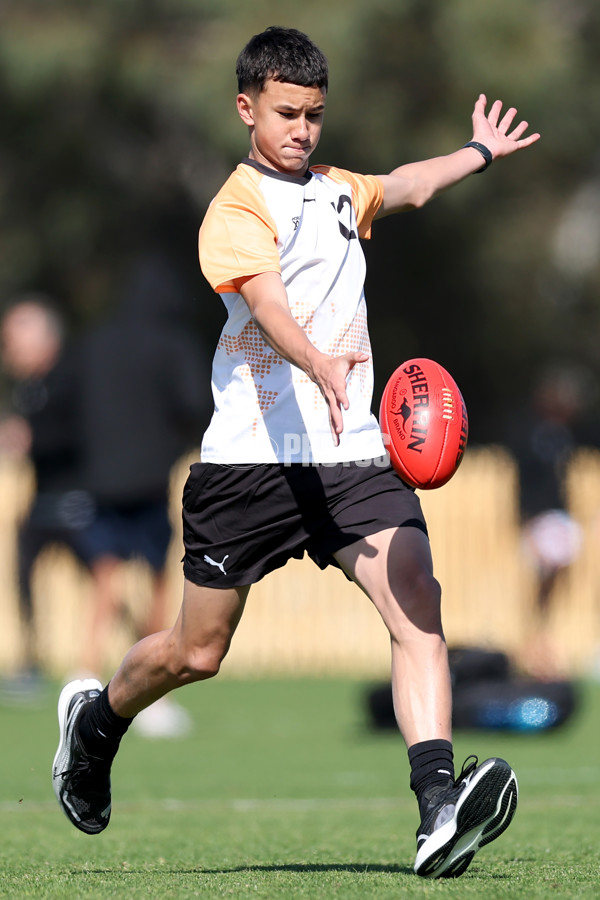 Diversity Series 2024 Match 1 - Flying Boomerangs v World Team - A-54660923