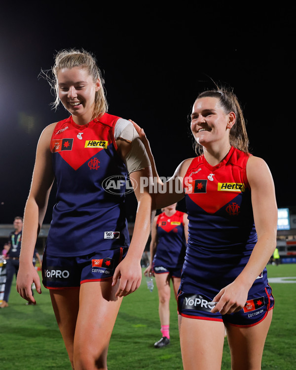 AFLW 2024 Round 06 - Melbourne v GWS - A-54936528