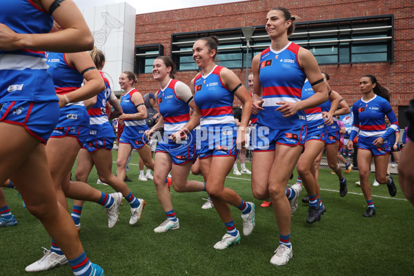 AFLW 2024 Round 06 - North Melbourne v Western Bulldogs - A-55091120