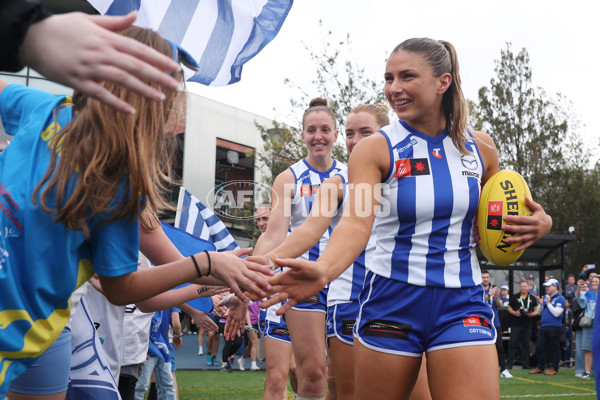 AFLW 2024 Round 06 - North Melbourne v Western Bulldogs - A-55091121