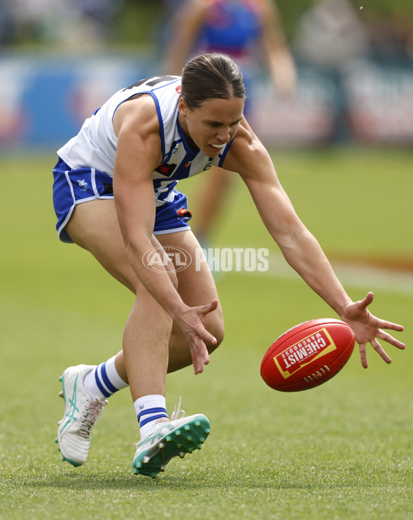 AFLW 2024 Round 06 - North Melbourne v Western Bulldogs - A-55091131