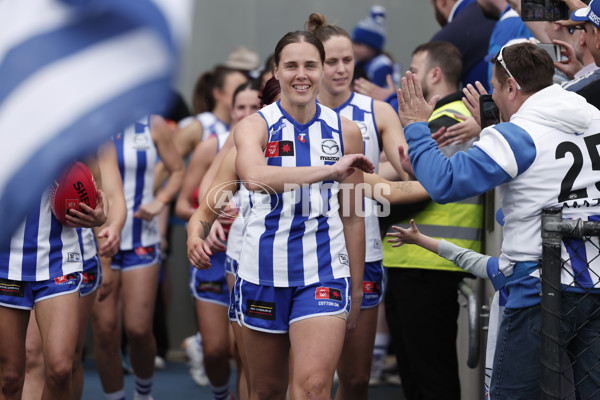 AFLW 2024 Round 06 - North Melbourne v Western Bulldogs - A-55092795