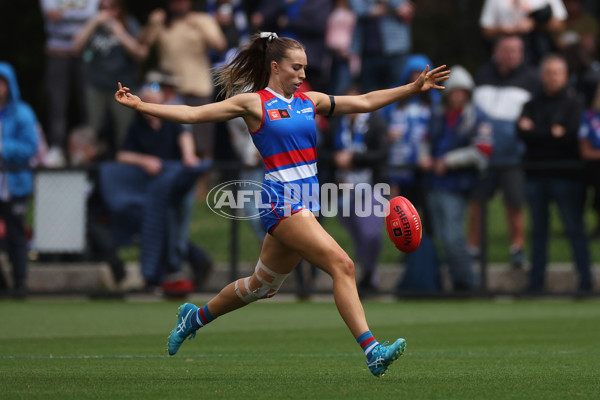 AFLW 2024 Round 06 - North Melbourne v Western Bulldogs - A-55092804