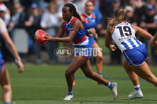 AFLW 2024 Round 06 - North Melbourne v Western Bulldogs - A-55092819