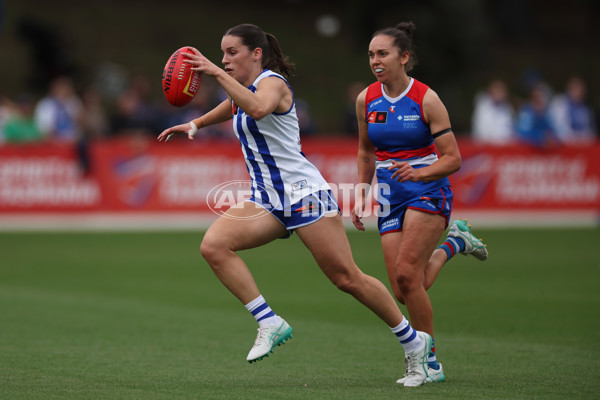 AFLW 2024 Round 06 - North Melbourne v Western Bulldogs - A-55092844