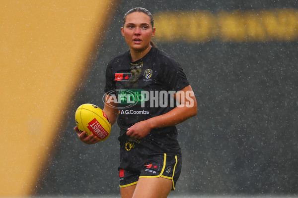 AFLW 2024 Round 06 - Richmond v Collingwood - A-55092861