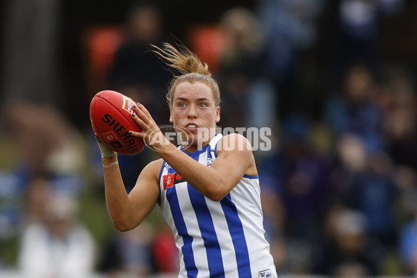 AFLW 2024 Round 06 - North Melbourne v Western Bulldogs - A-55094998