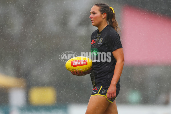 AFLW 2024 Round 06 - Richmond v Collingwood - A-55095017