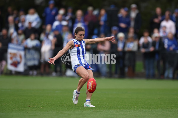 AFLW 2024 Round 06 - North Melbourne v Western Bulldogs - A-55095074