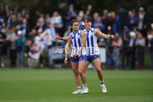 AFLW 2024 Round 06 - North Melbourne v Western Bulldogs - A-55095080