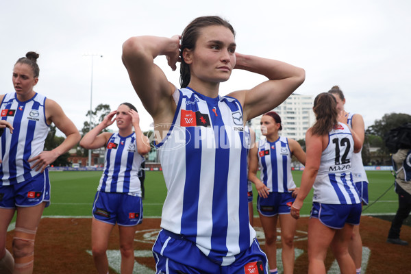 AFLW 2024 Round 06 - North Melbourne v Western Bulldogs - A-55095082