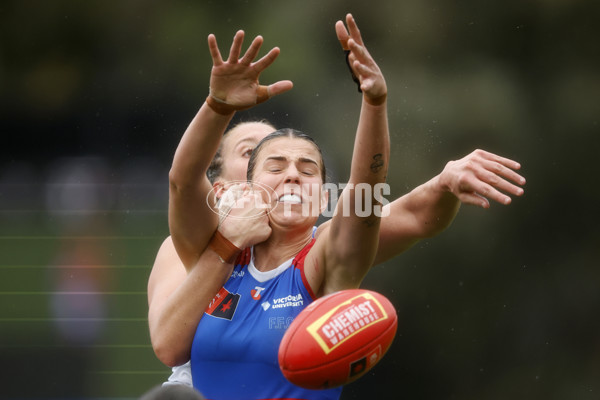 AFLW 2024 Round 06 - North Melbourne v Western Bulldogs - A-55096117