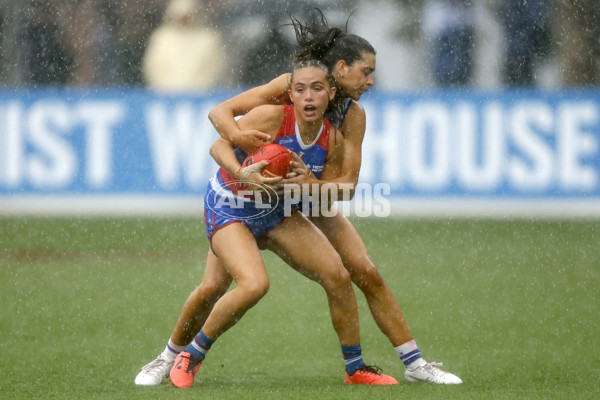 AFLW 2024 Round 06 - North Melbourne v Western Bulldogs - A-55096124