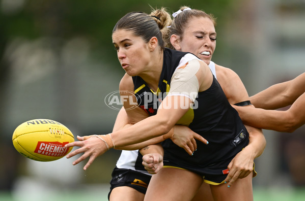 AFLW 2024 Round 06 - Richmond v Collingwood - A-55096184
