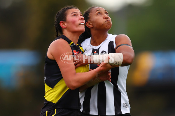 AFLW 2024 Round 06 - Richmond v Collingwood - A-55096185