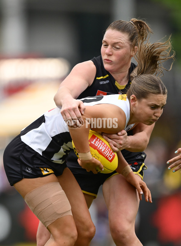 AFLW 2024 Round 06 - Richmond v Collingwood - A-55096192