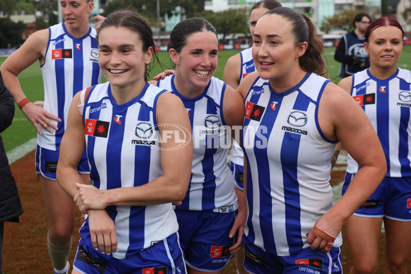 AFLW 2024 Round 06 - North Melbourne v Western Bulldogs - A-55098337