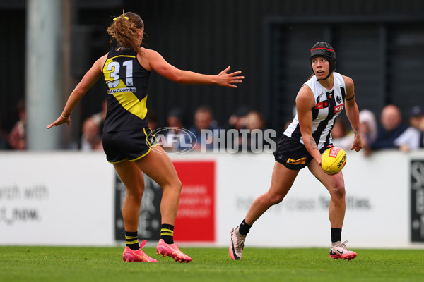 AFLW 2024 Round 06 - Richmond v Collingwood - A-55098345